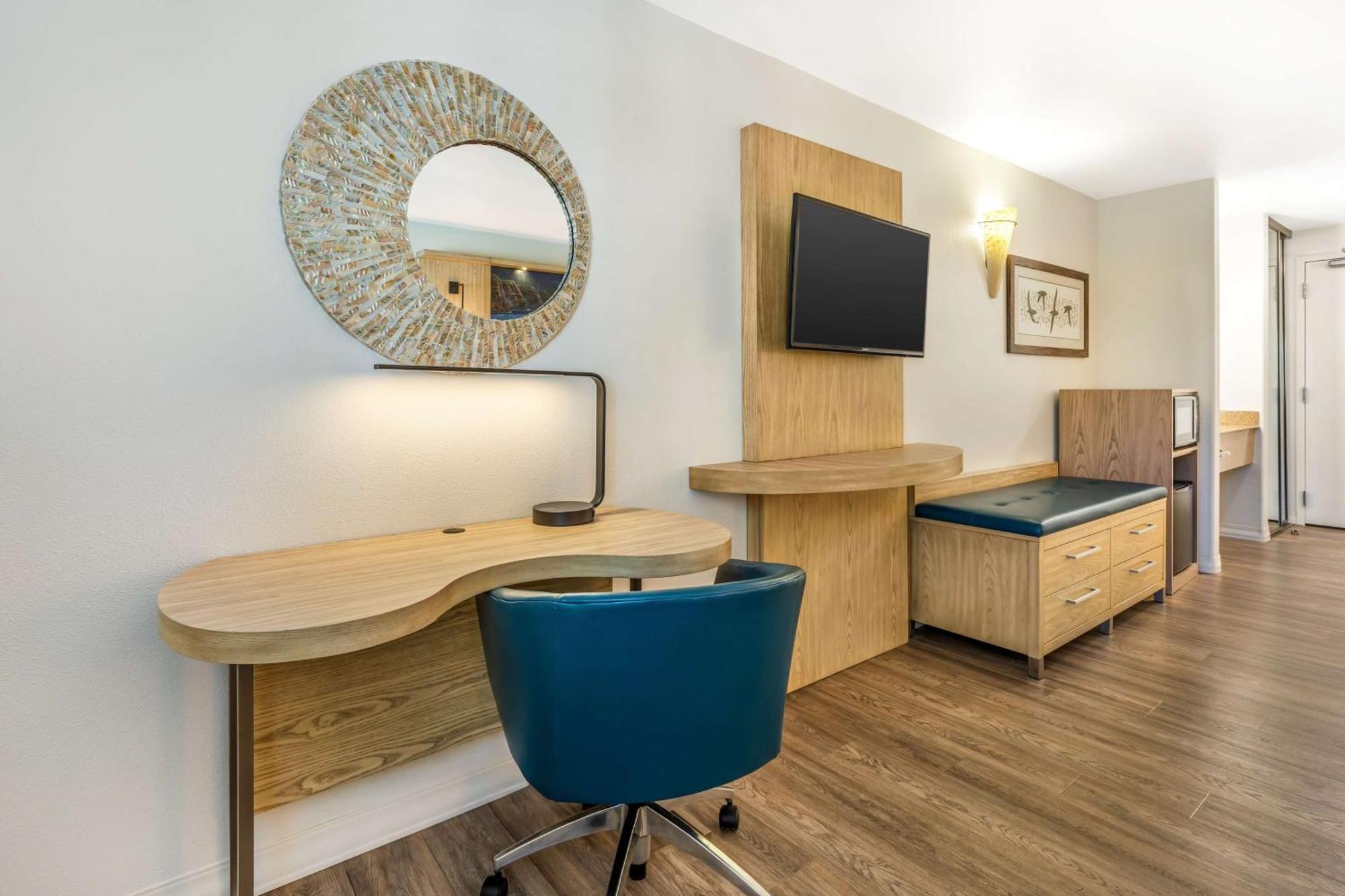 Best Western Plus Capitola By-The-Sea Inn & Suites Oda fotoğraf
